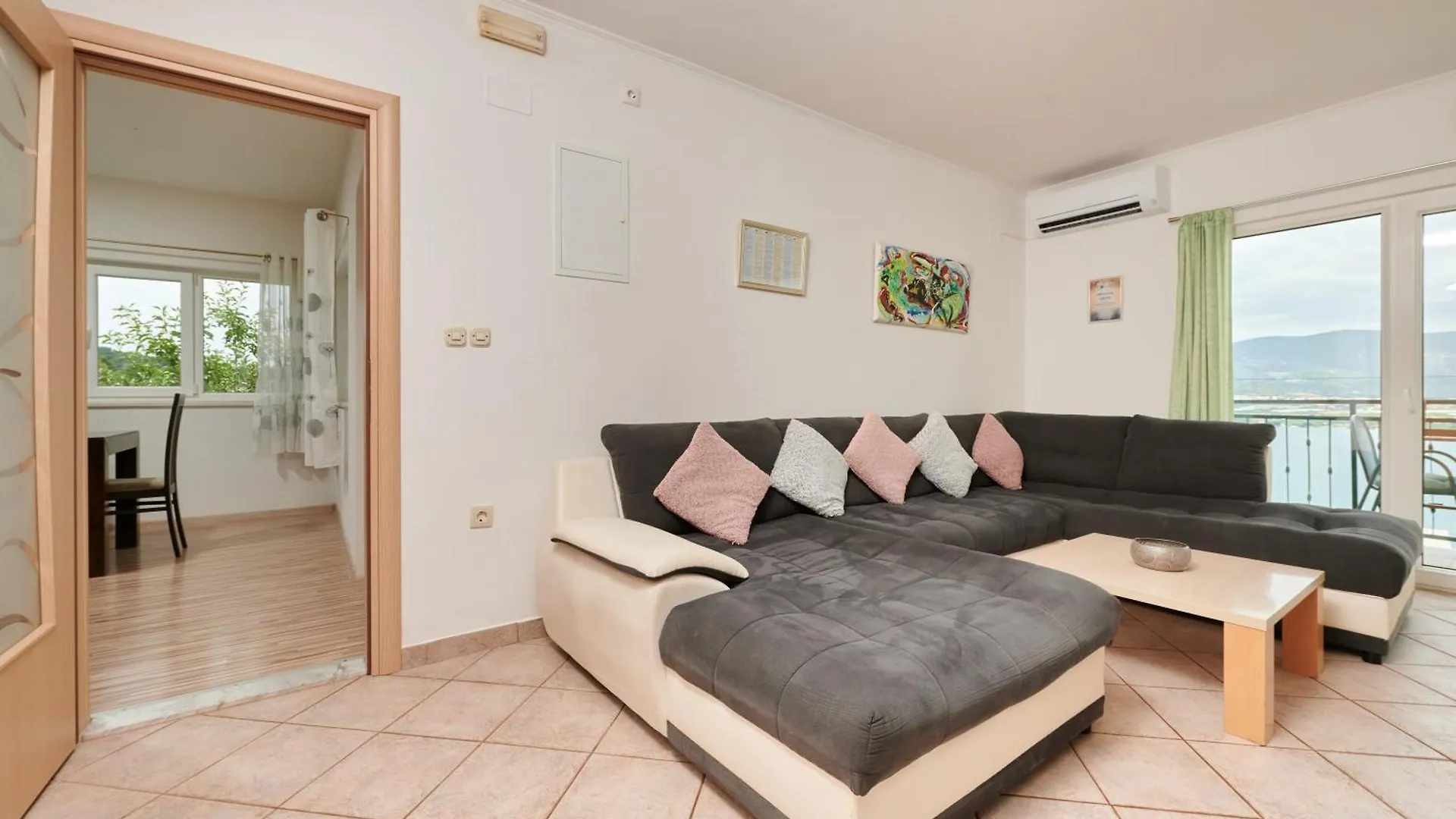 Apartment Ugrina Trogir